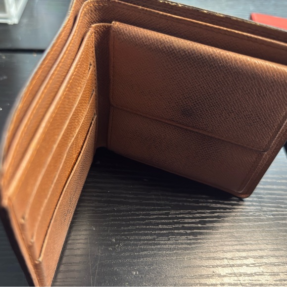 ADDING PRICE CUT GREAT Closet Clear Out! Louis Vuitton Brown Monogram Bifold - Picture 2 of 12